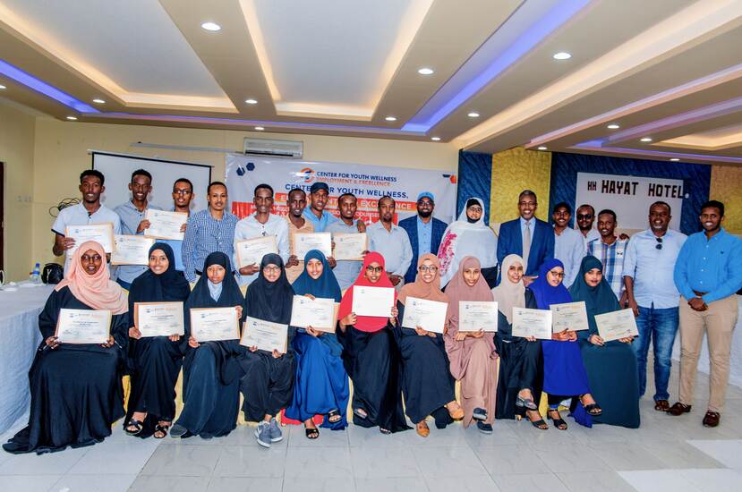 Diploma-uitreiking_Iftiin Foundation